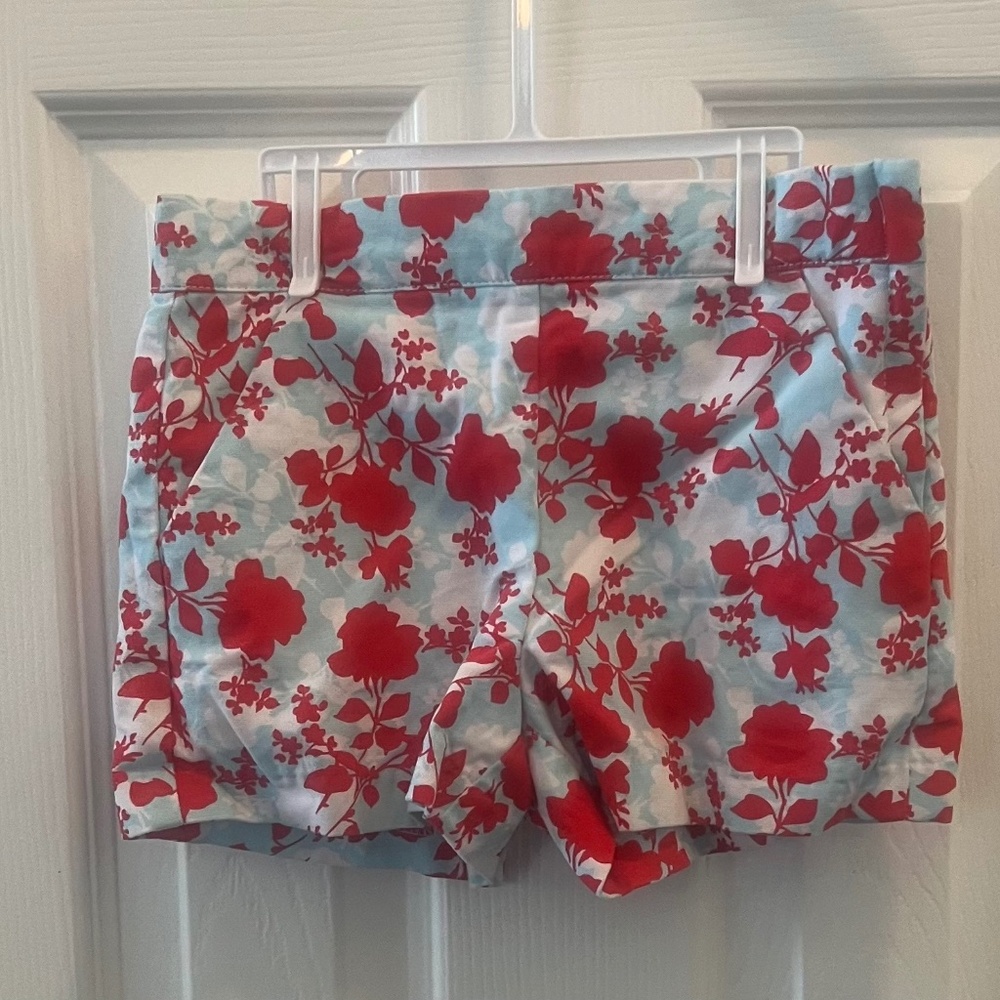 Janie and Jack size 6 floral red white and blue shorts